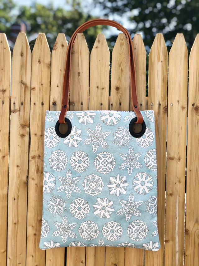 Snow Sweet tote