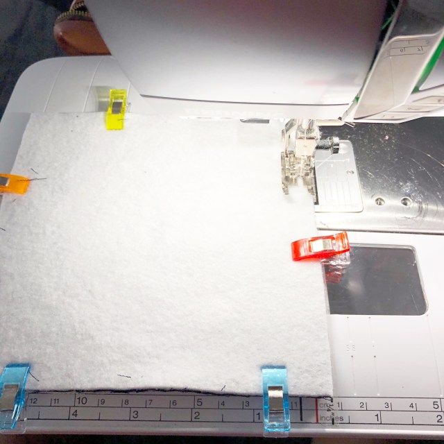 machine stitch-BERNINA 570QEE