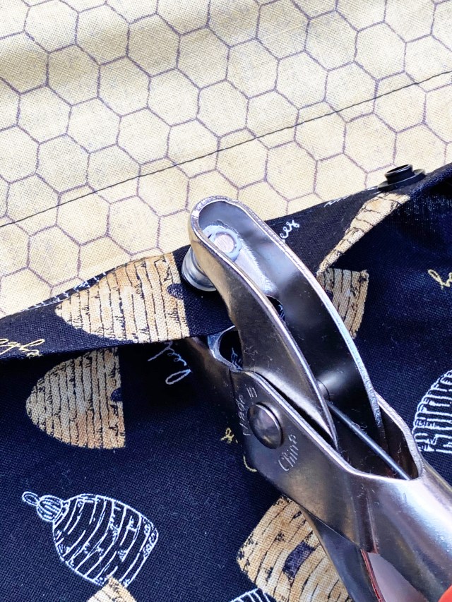 pillow cover snap plier