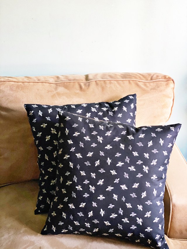 pillow cover finish product front