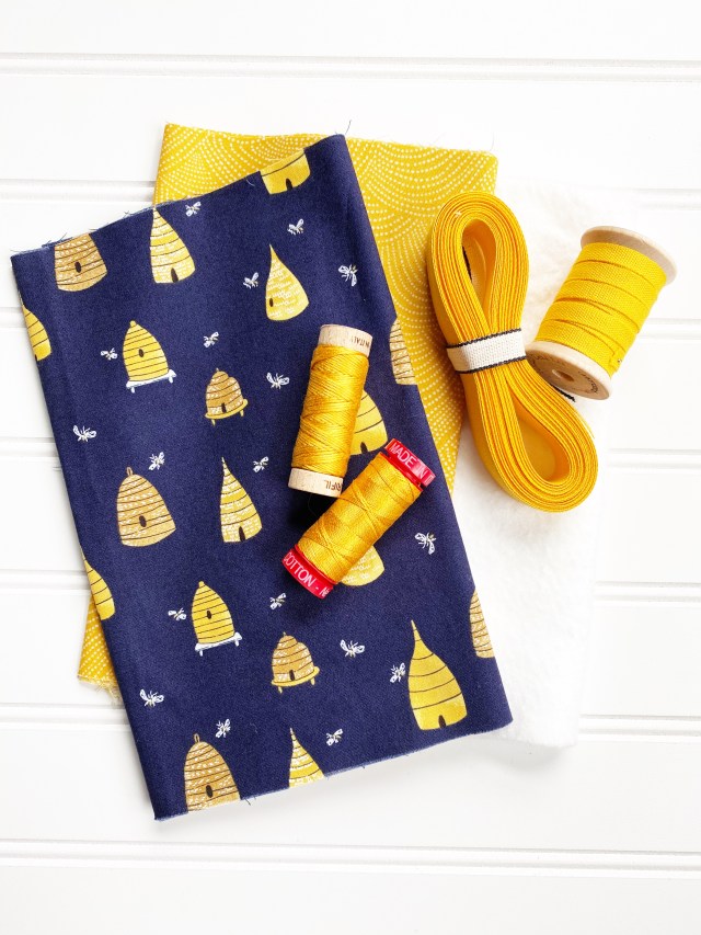 Quilted Travel Roll: Materials