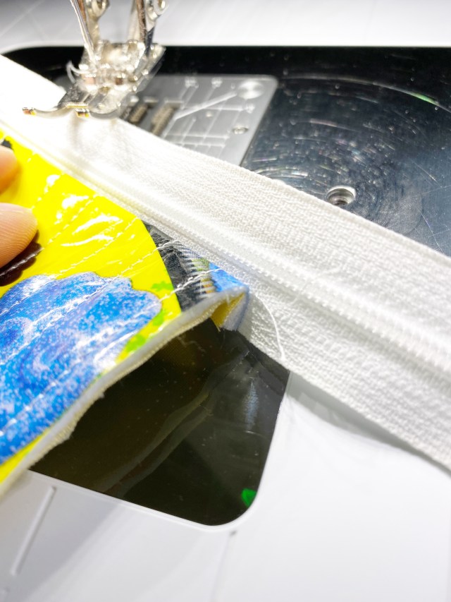 Candy Pouch: Sew the bag