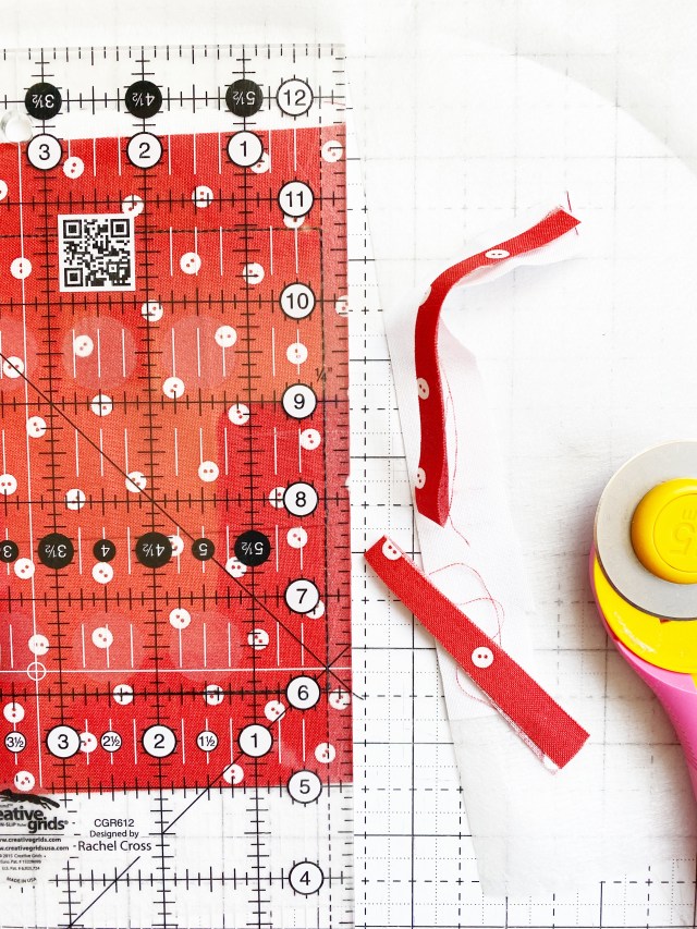 In the Hoop BERNINA Pincushion: Finish the pincushion