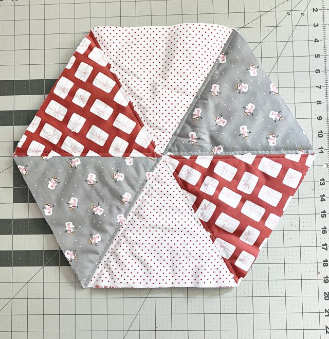 Hexi Pillow Cushion: trimming the excess batting