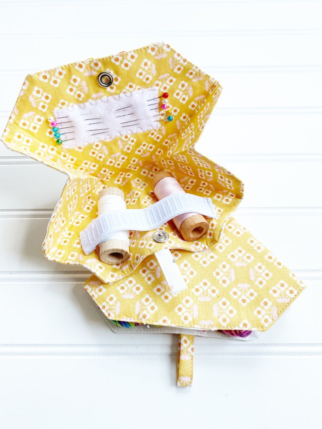 Needle and Thread Case: finish product